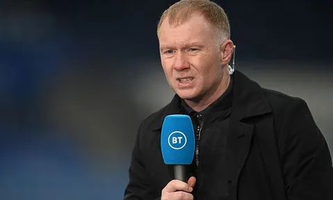 Scholes khó hiểu với sao Liverpool có vai trò như Casemiro