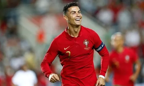 Ronaldo chia sẻ về kế hoạch nghỉ hưu ở ĐTQG