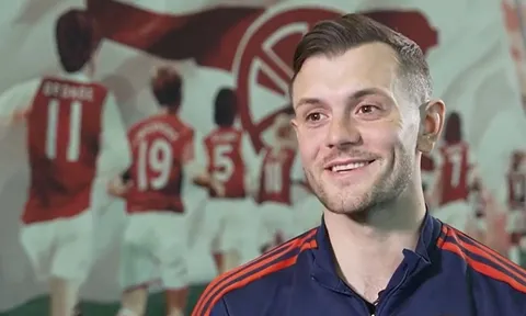 Wilshere báo cáo cho Arteta về 'Saka mới'