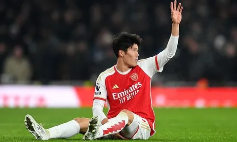 NÓNG! Diễn biến mới chấn thương của Tomiyasu, quá sốc cho Arsenal