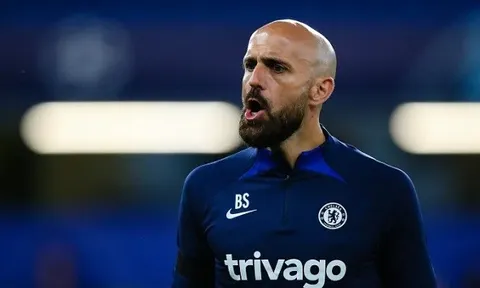 HLV tạm quyền của Chelsea là ai?
