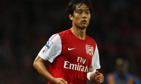 5 bản hợp đồng tệ hại của Arsenal trong hơn một thập kỷ qua