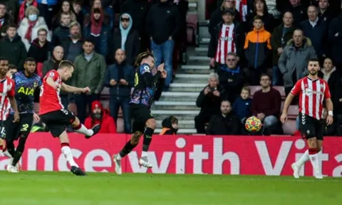 5 điểm nhấn Liverpool 5-2 Norwich: Khi Jurgen Klopp nghiêm túc