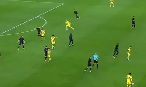 Barca, Girona toàn thắng trong ngày mưa hat-trick