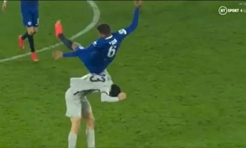 Edin Terzic chỉ ra điểm yếu của PSG