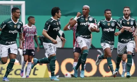 Casemiro lập cú đúp, Paul Ince chưa hoàn toàn bị thuyết phục