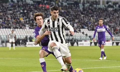 Udinese "vạ lây" vì cổ động viên phân biệt chủng tộc