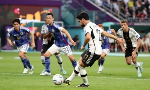 Eintracht Frankfurt “hết hồn” trước mức lương của sao Bayern