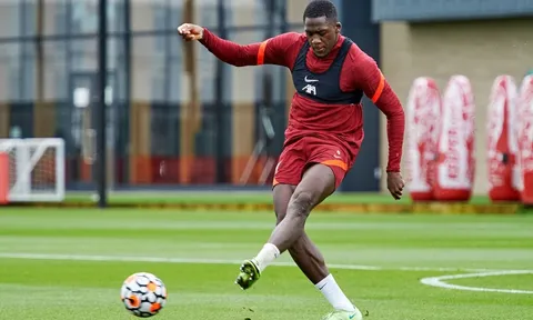 Man Utd tăm tia 4 ngôi sao của Leverkusen