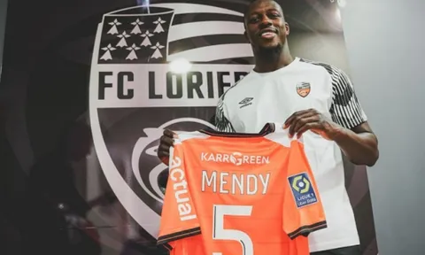 Benjamin Mendy nhận áo số 5, ổn định cuộc sống trong màu áo mới