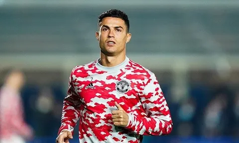 "Ronaldo không cần tranh chấp bóng hay pressing"