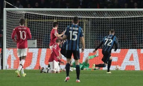 "1 cú sốc từ David De Gea"