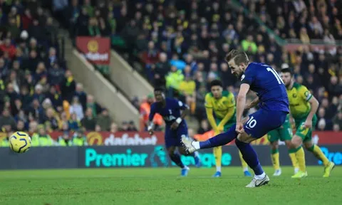 Sống dậy nhờ 'bóng chết', Tottenham thoát thua nghẹt thở trên sân khách
