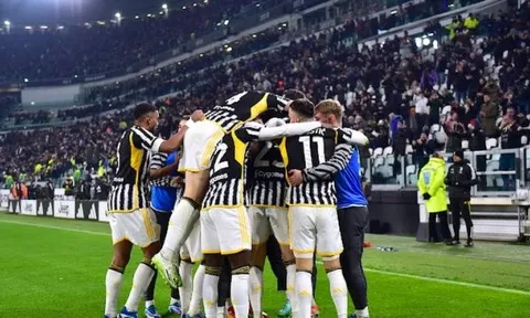 "Juve đáng ra phải đứng đầu Serie A"