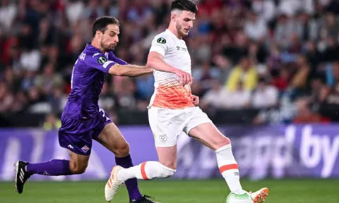 "Tôi không tưởng tượng được viễn cảnh Declan Rice khoác áo Arsenal"