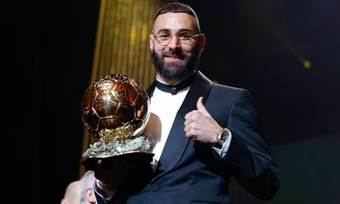 Nạn nhân vụ băng sex nói về việc Benzema nhận Quả bóng vàng