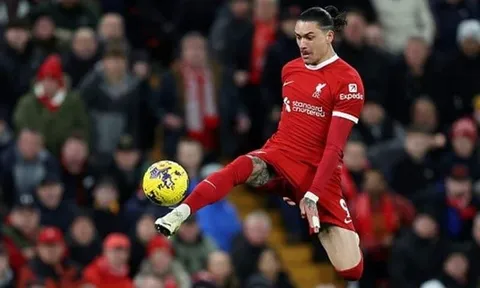 "Tôi không hiểu tại sao Darwin Nunez không đá chính trước Arsenal"