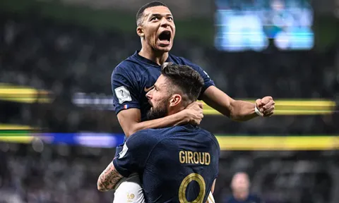10 sao xuất sắc nhất World Cup: Siêu thủ môn; Cỗ máy đánh chặn