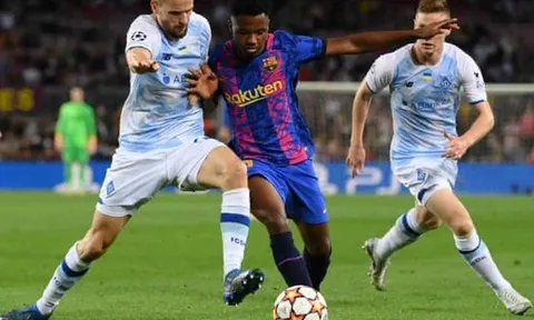 Lượt trận thứ 4 vòng bảng Champions League: Liverpool né ác mộng, Barca có chờ nổi Xavi?