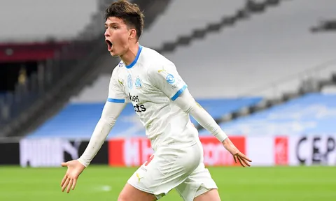 Trung vệ Ligue 1 không quan tâm đến Atletico