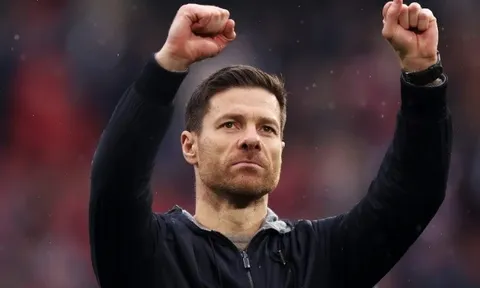 Postecoglou thành công với chiến thuật mạo hiểm trước Man City