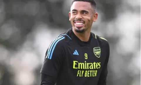 10 điểm nhấn ở vòng đấu thứ 11 của Premier League