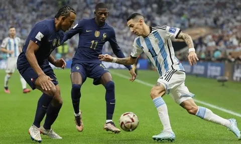 Allegri đạt cột mốc lịch sử tại Serie A