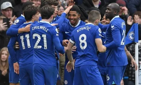 Vào vai người hùng, bom tấn Chelsea phá vỡ im lặng
