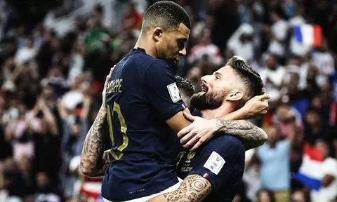 Fabrizio Romano nêu thương vụ 'bất khả thi' của Man Utd