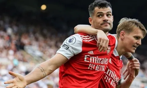 Arteta phản ứng trước thông tin Xhaka rời Arsenal