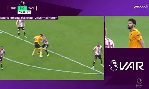 Diego Costa hóa thảm họa