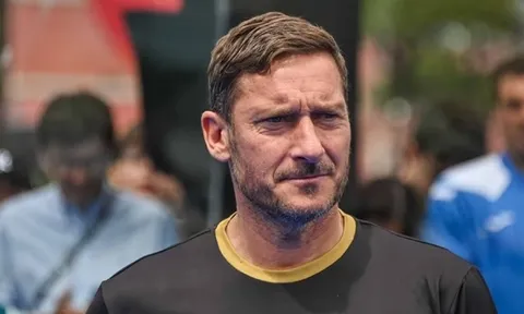 Totti chỉ ra vấn đề của AS Roma mùa này
