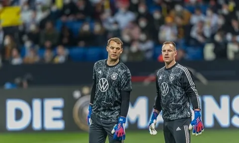 Manuel Neuer hết lời ca ngợi người đàn em trên tuyển