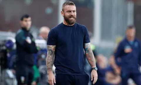 De Rossi đăng ký các tân binh cho Europa League
