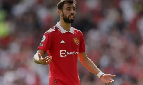 Thua Villa, Ten Hag đã đúng về Bruno Fernandes