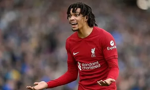Alexander-Arnold: "Thật không thể chấp nhận được"