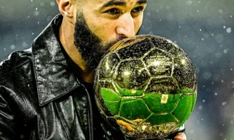 Benzema: Ronaldo chưa chúc mừng tôi