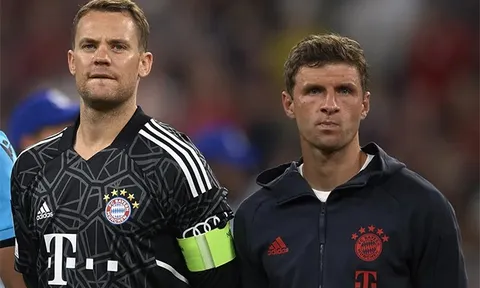 Neuer muốn được thi đấu cùng Muller đến khi hết hạn hợp đồng
