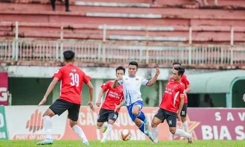 Lâp cú đúp trước Huế, Thanh Phong giúp Long An bay cao tại giải Hạng Nhất