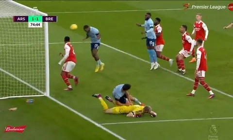"Hàng loạt CĐV Arsenal đã bị đánh gục với bàn gỡ hòa đó"