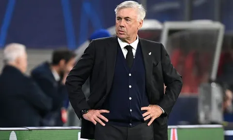 Ancelotti chê bai 2 tiền đạo Brazil