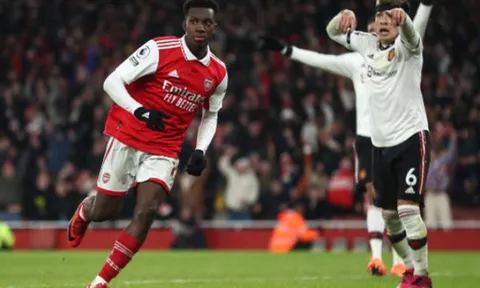 "Các cầu thủ Arsenal sẽ nhìn cậu ấy theo một cách khác"
