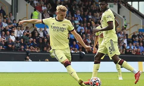 150 triệu bảng của Arsenal đang trình diễn ra sao?