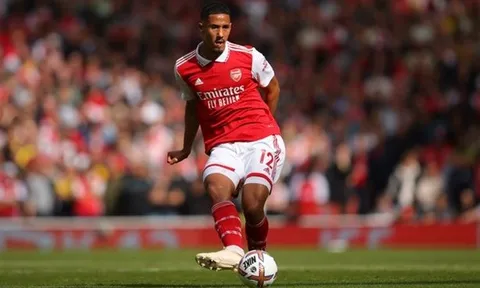 Bỏ qua Martinez, sao Arsenal thuộc hai trung vệ hay nhất Premier League
