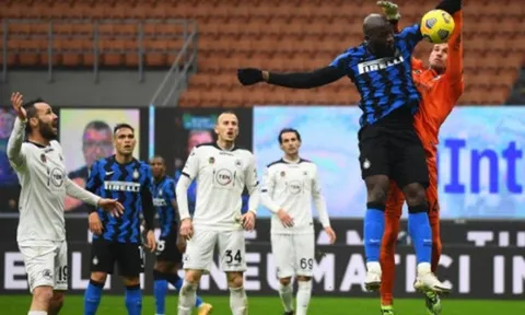 Hơn 50% HLV Serie A cùng chỉ ra cái tên sẽ lên ngôi vô địch: không phải Juventus