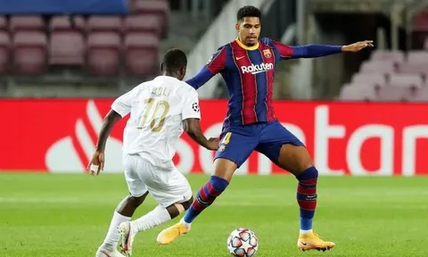 Hai ông lớn thành Madrid tăm tia "đá tảng mới" của Barca