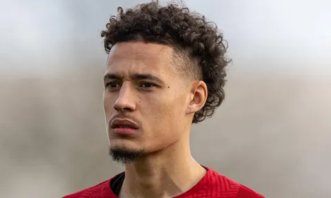 CHÍNH THỨC! Williams rời Liverpool, gia nhập Port Vale