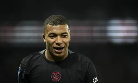 Messi không thay đổi được thái độ của Mbappe