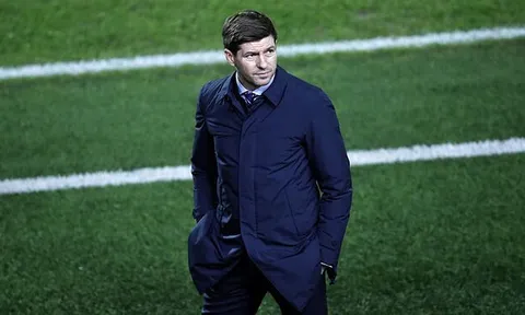 Tới lúc Gerrard cho thấy anh xứng đáng là người thừa kế Jurgen Klopp