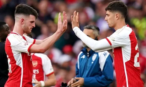 Jack Grealish khen ngợi hai ngôi sao bên phía Arsenal